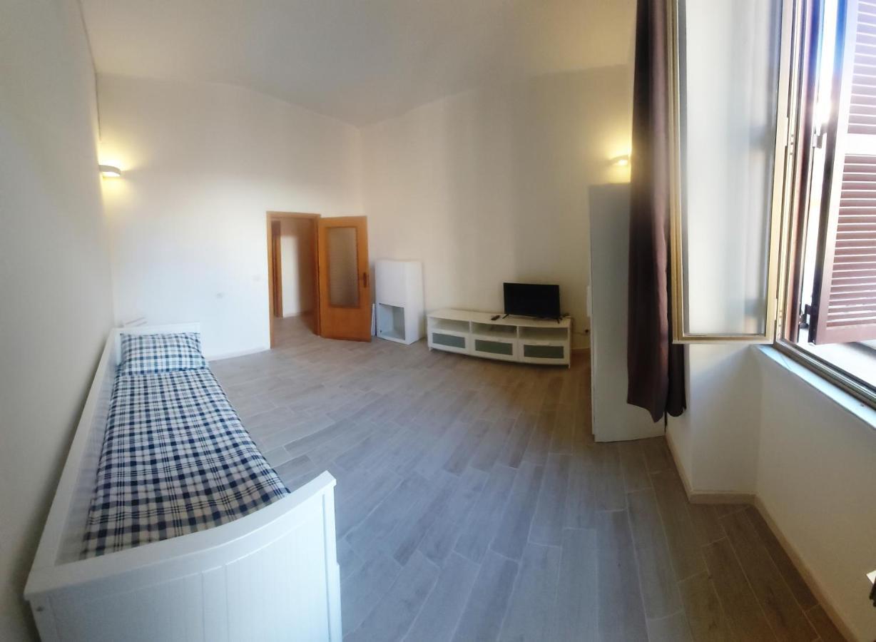 Whole Holiday Home Apartment Lovely Civitavecchia Da Pamino & Priscilla Exteriör bild